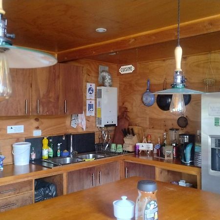 Hostal Palafito Waiwen Castro Exterior foto