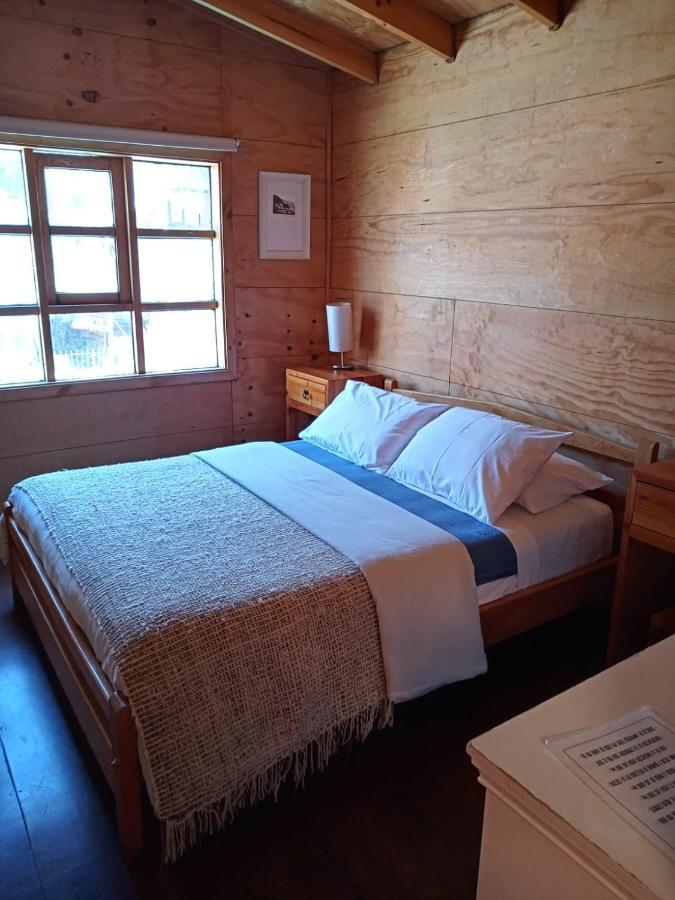 Hostal Palafito Waiwen Castro Exterior foto