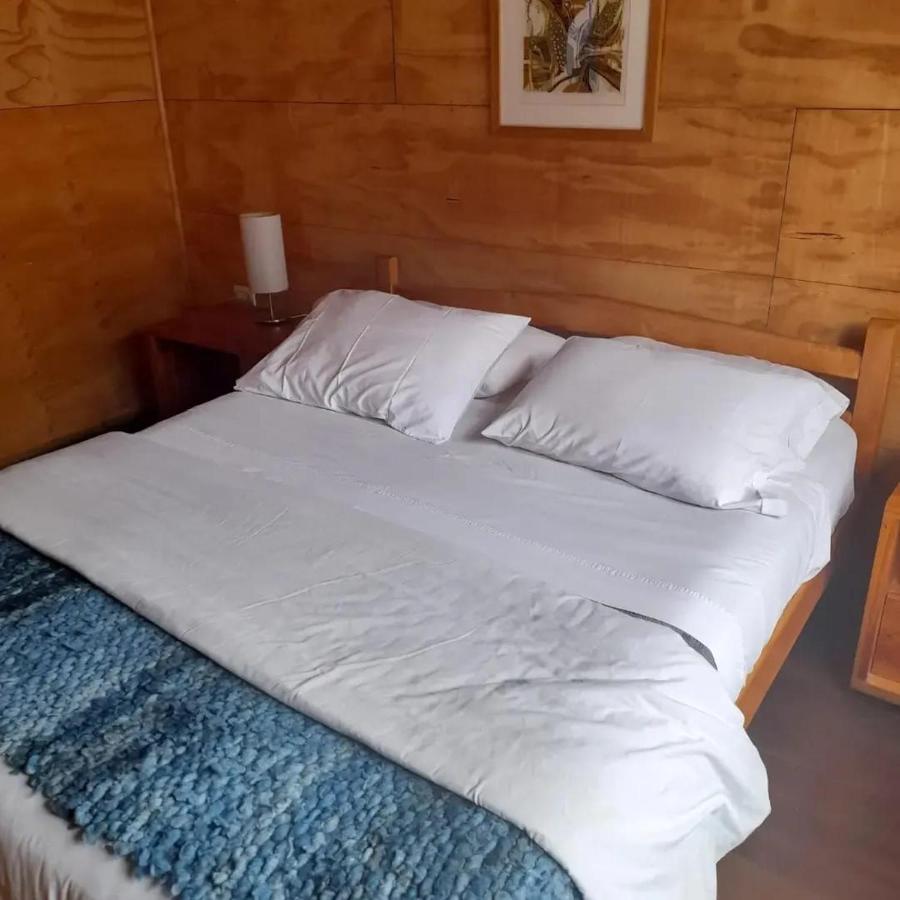 Hostal Palafito Waiwen Castro Exterior foto