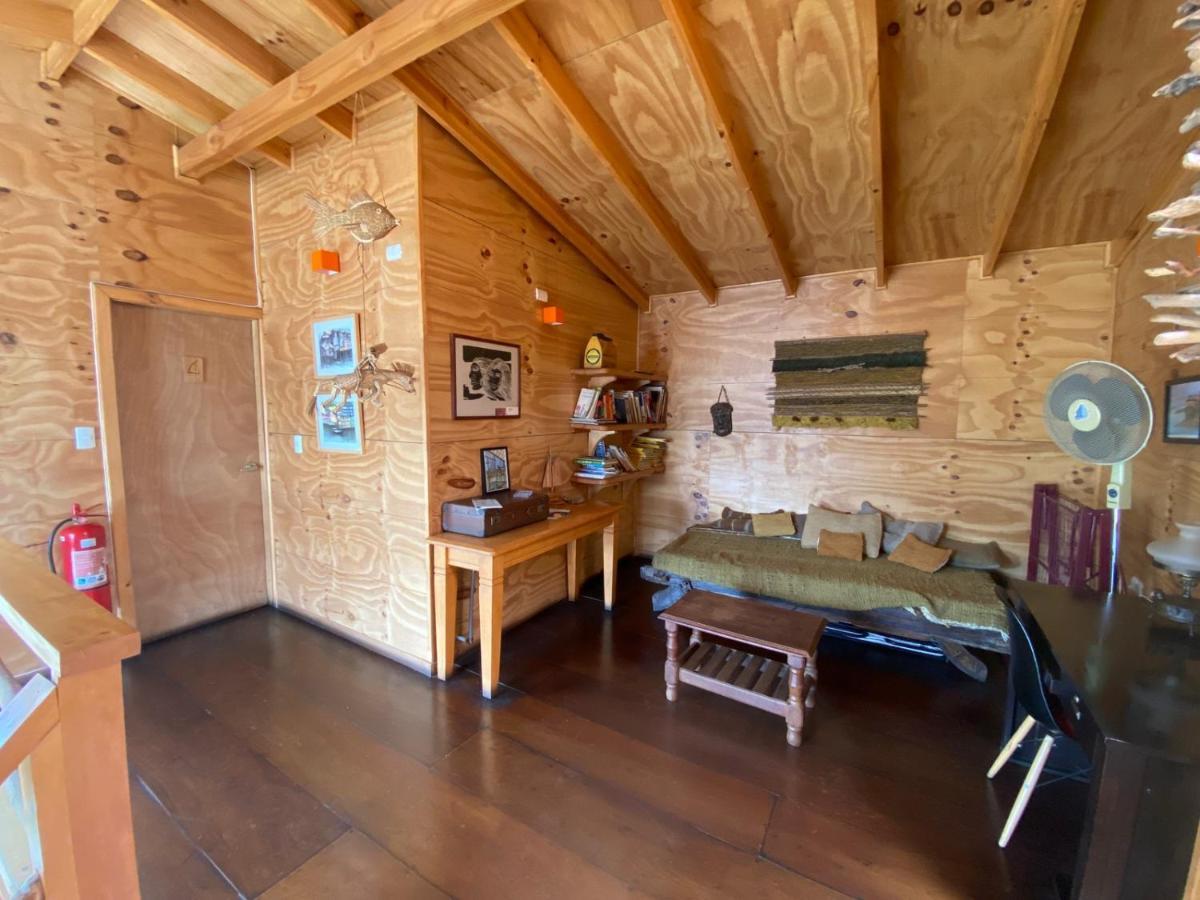 Hostal Palafito Waiwen Castro Exterior foto